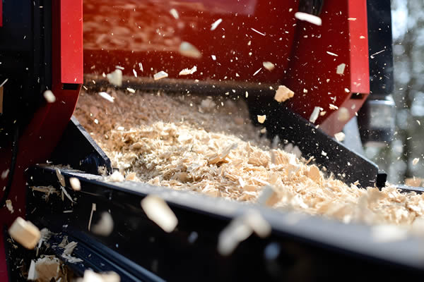 Trituração de madeira