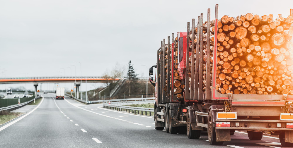 Transporte de resíduos de madeira